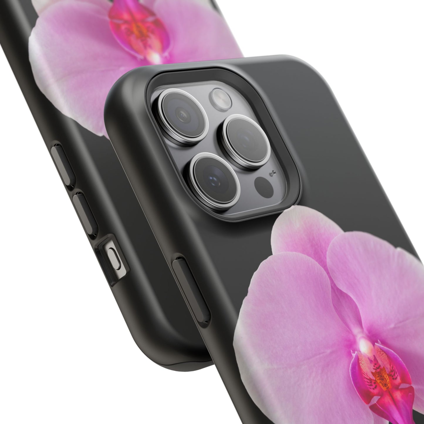 Lowkey, but highkey (Armoured Magsafe-compatible)