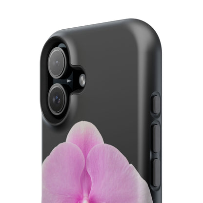 Lowkey, but highkey (Armoured Magsafe-compatible)