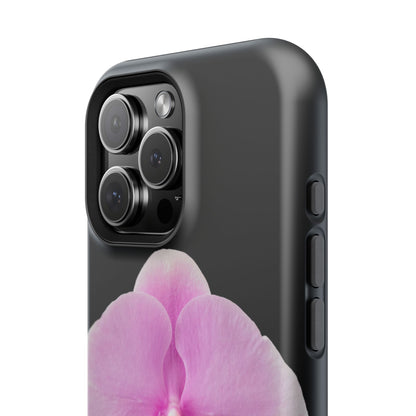 Lowkey, but highkey (Armoured Magsafe-compatible)